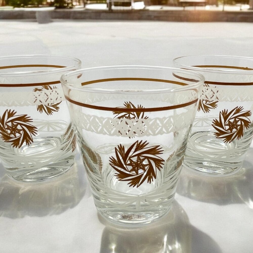 Set of 3 Vintage Atomic Gold Dominion Lowball Glasses Harvest Gold Pinwheel Bar